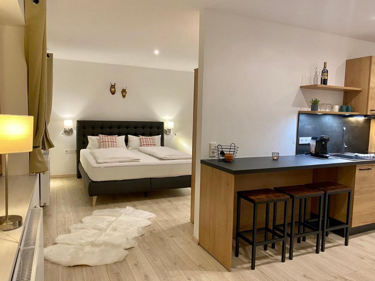 Alm Seasons Premium Chalet & Studios Заалбах-Хинтерглем Стая снимка