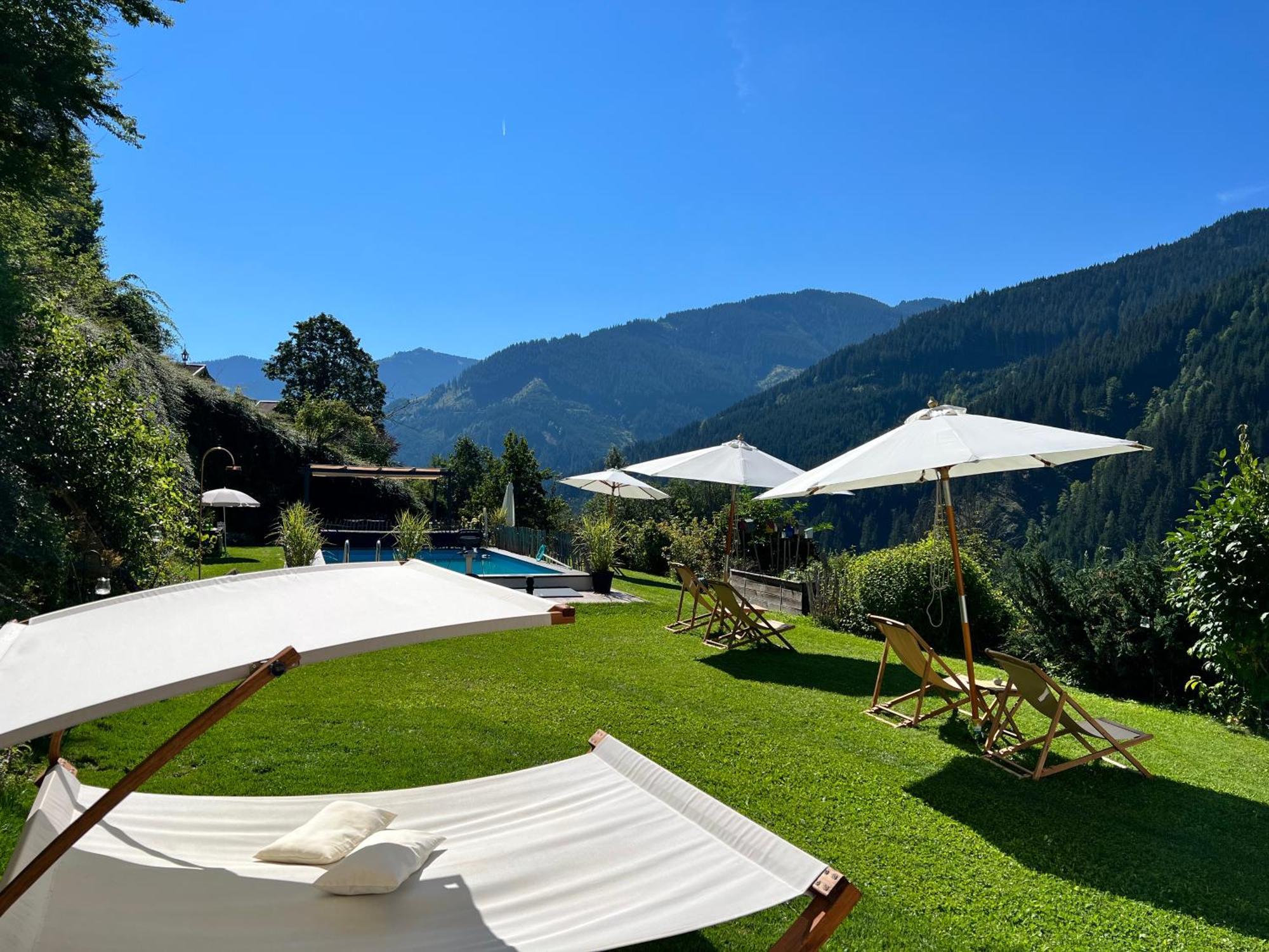 Alm Seasons Premium Chalet & Studios Заалбах-Хинтерглем Екстериор снимка