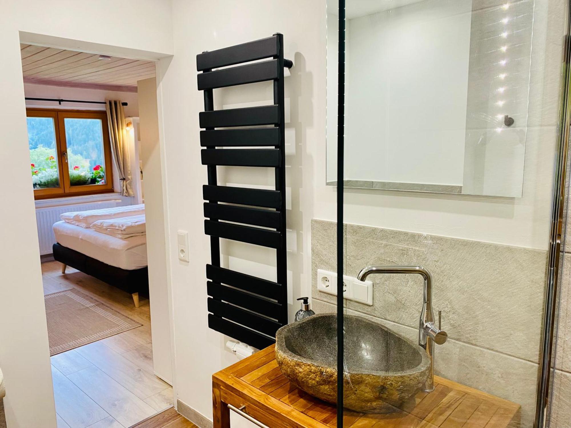 Alm Seasons Premium Chalet & Studios Заалбах-Хинтерглем Стая снимка